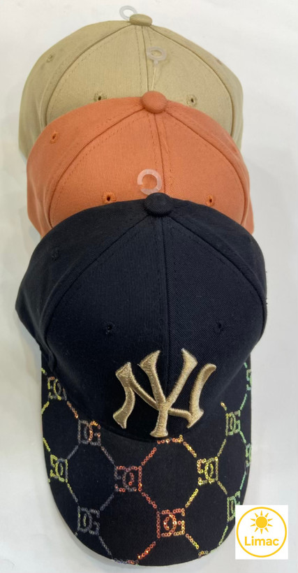 خرید کلاه وارداتی زنانه و مردانه