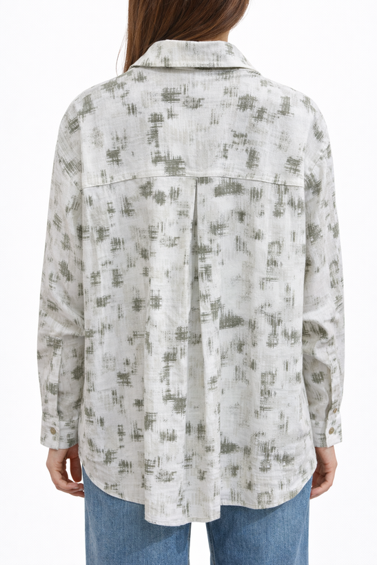 طراحی یقه مردانه و دکمههای شومیز کنفی زنانه